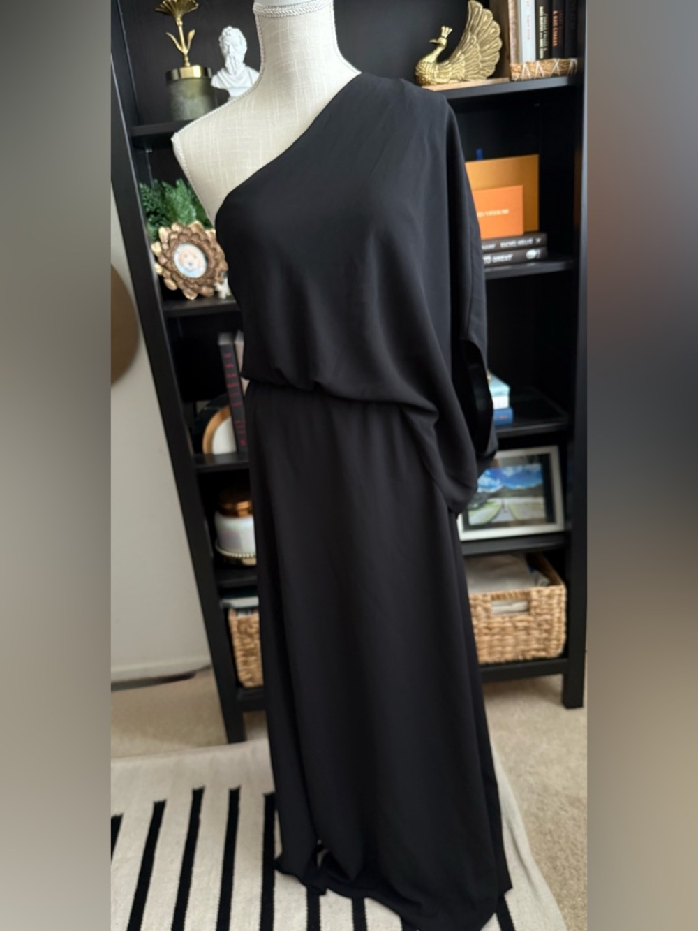Tyche Black One-Shoulder Maxi Dress